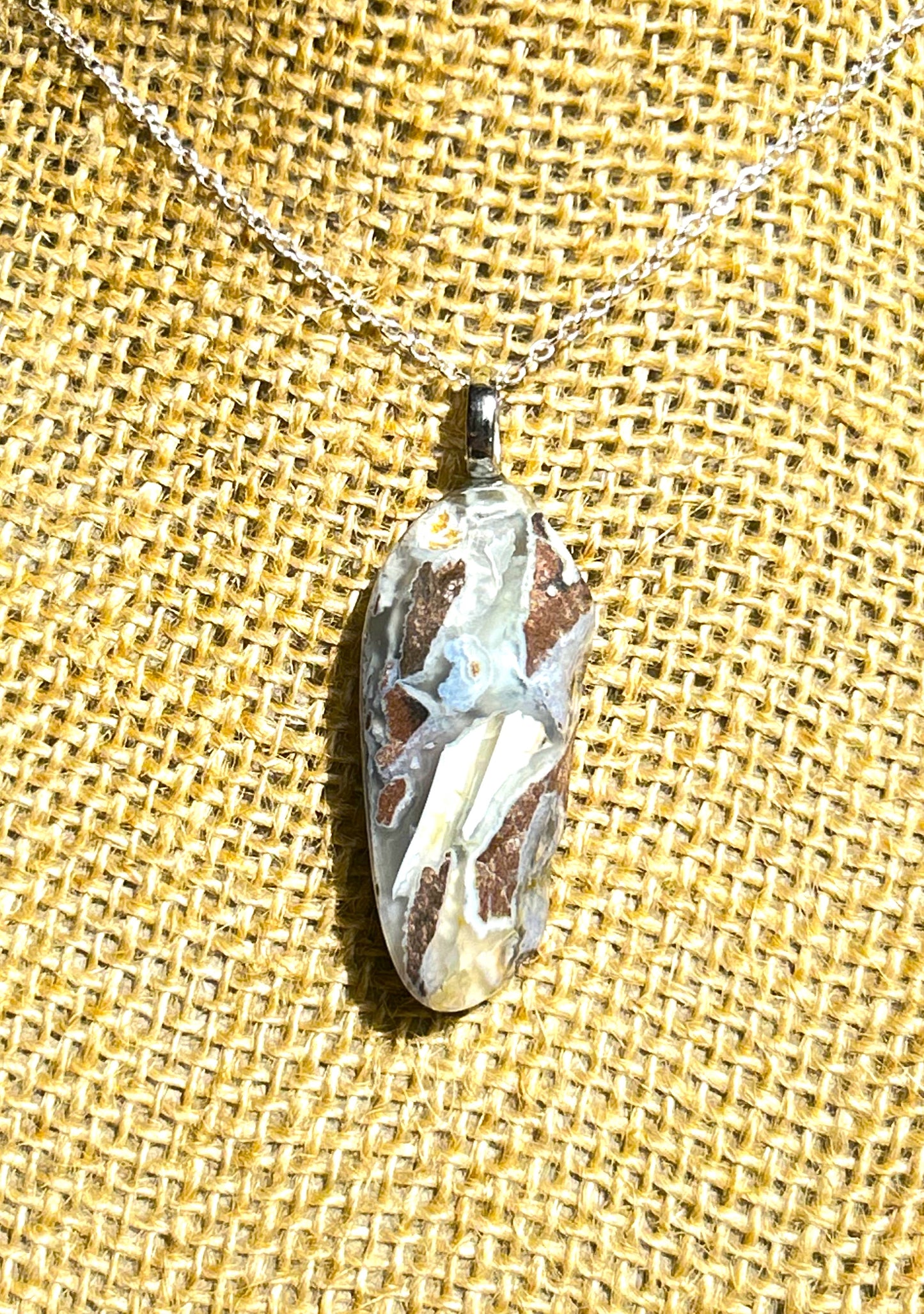 Thunderegg slice Necklace