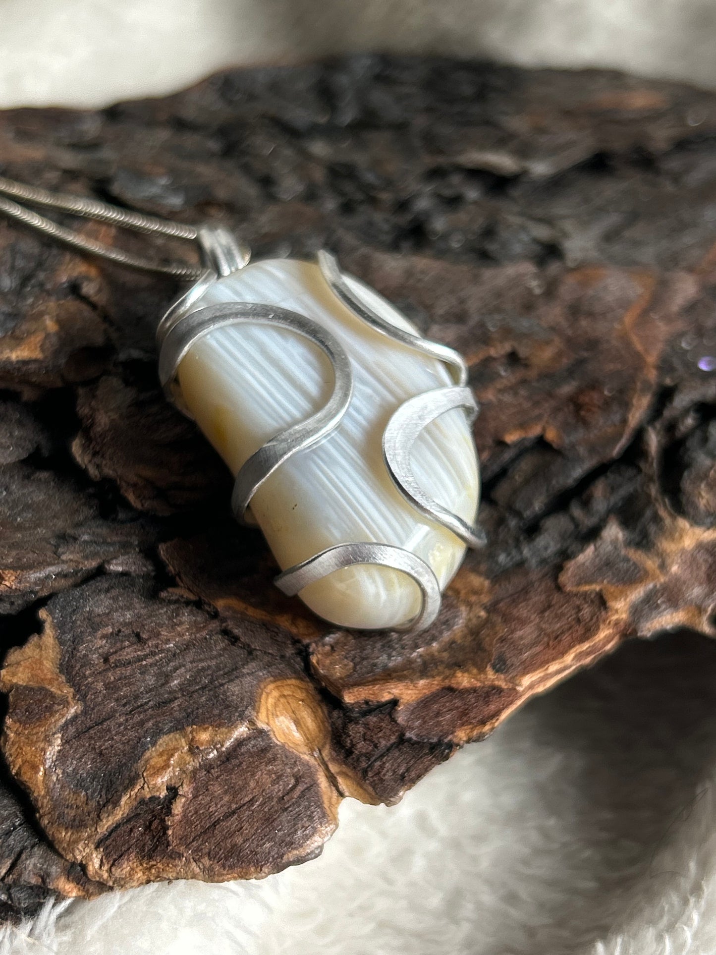 Banded quartz necklace