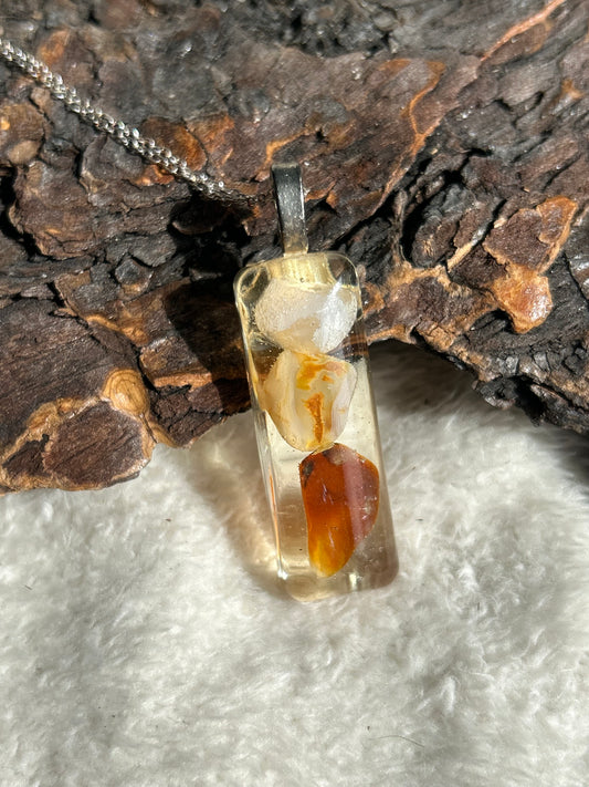 Cluster of Agate and Cornelian Necklace