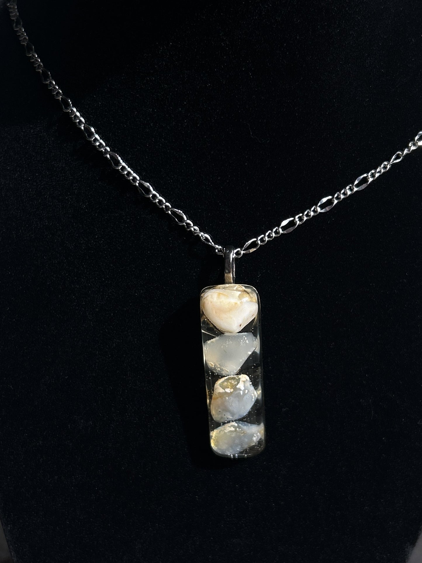 Cluster Tower of Agate Necklace