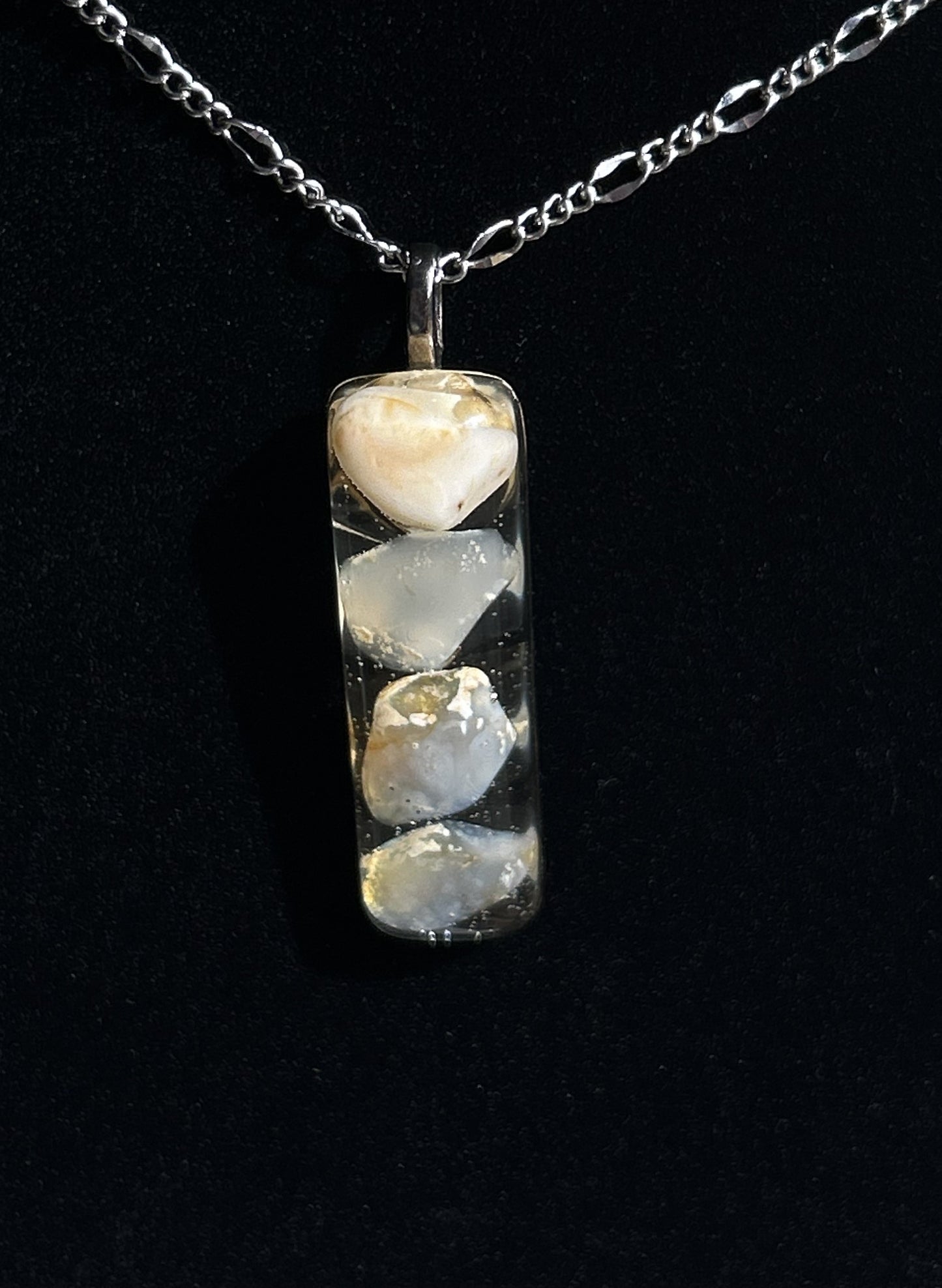 Cluster Tower of Agate Necklace