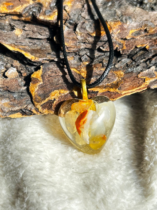 Heart shaped Agate and Cornelian cluster Necklace
